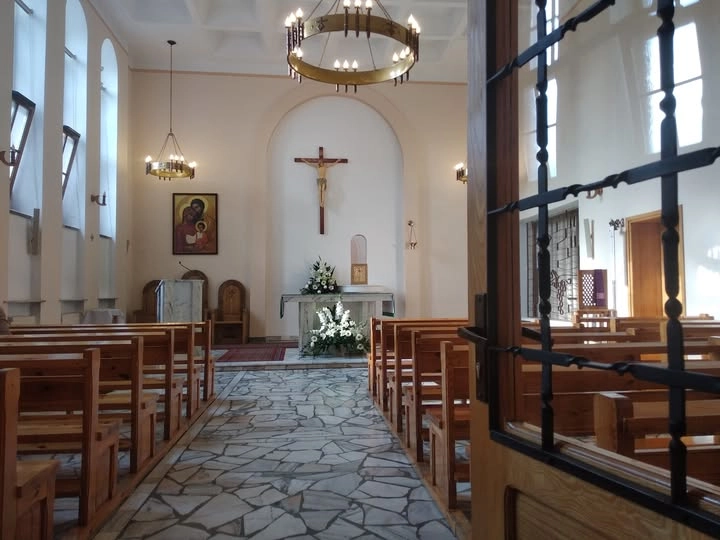 Kaplica Klasztoru Mniszek Bosych Zakonu Najświętszej Maryi Panny z Góry Karmel w Gnieźnie.